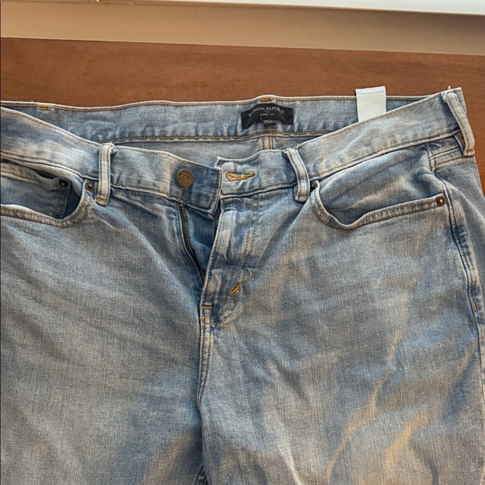 Banana Republic Men's Light Blue skinny Jeans